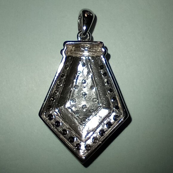 REDUCED! Unique 10Kt White Gold Half-Carat Black & White Diamond Pendant - Picture 3 of 3